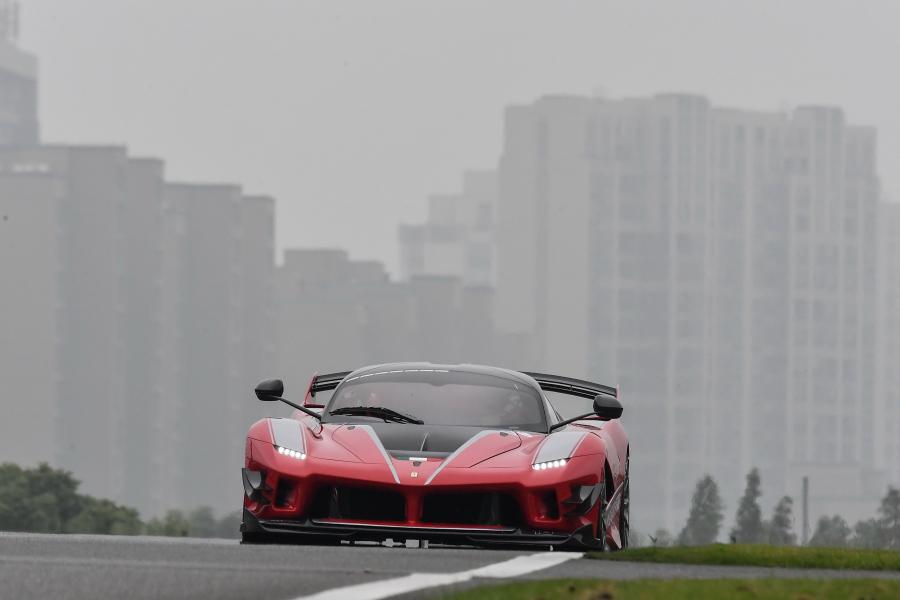  Ferrari FXX-K Evo 2018 года  (фото 19 из 23)